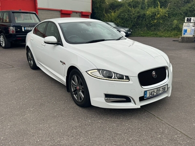 2014 - Jaguar XF Automatic