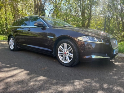 2014 - Jaguar XF Automatic