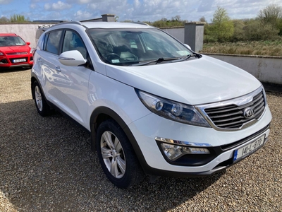 2014 - Kia Sportage Manual