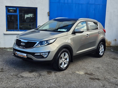 2014 - Kia Sportage Manual