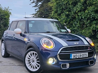 2014 - Mini Cooper Manual