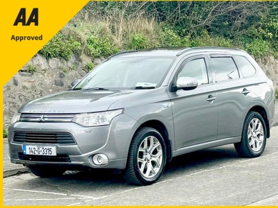 2014 - Mitsubishi Outlander Automatic