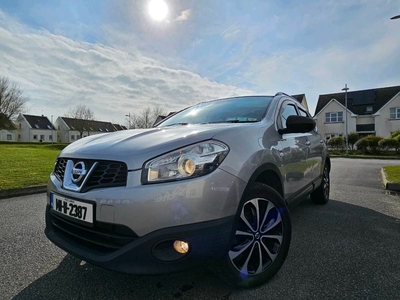 2014 - Nissan Qashqai+2 Manual