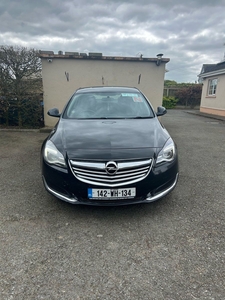 2014 - Opel Insignia Manual