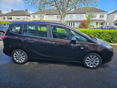 2014 - Opel Zafira Manual