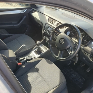 2014 - Skoda Octavia Manual