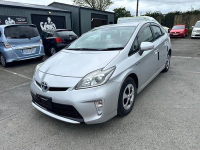 2014 - Toyota Prius Automatic