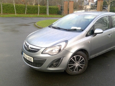 2014 - Vauxhall Corsa ---