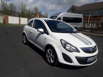 2014 - Vauxhall Corsa ---