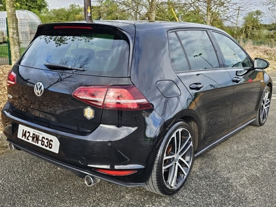 2014 - Volkswagen Golf Manual