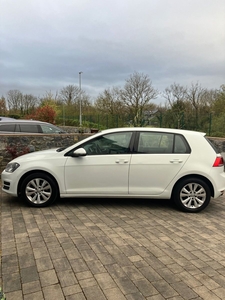 2014 - Volkswagen Golf Manual