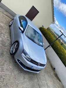 2014 - Volkswagen Jetta Manual