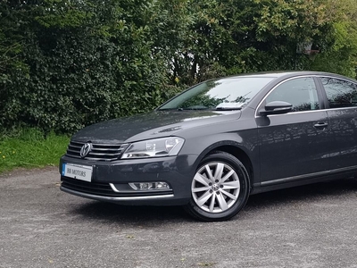 2014 - Volkswagen Passat Manual