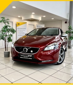 2014 - Volvo V40 Automatic