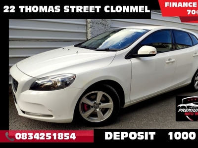 2014 - Volvo V40 Manual