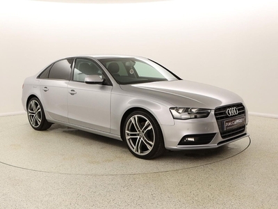 2015 - Audi A4 Manual