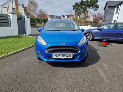 2015 - Ford Fiesta Manual