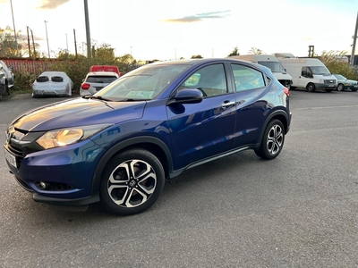 2015 - Honda HR-V Manual