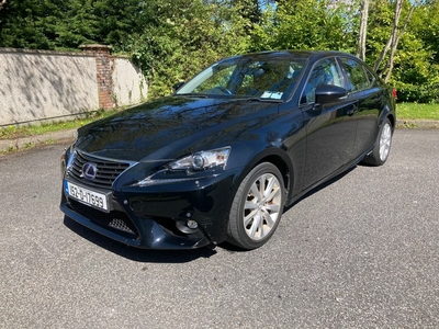 2015 - Lexus IS Automatic