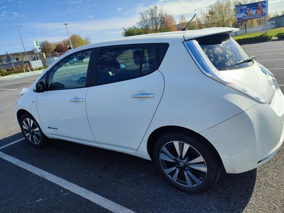 2015 - Nissan Leaf Automatic