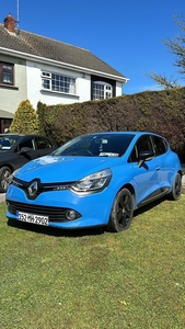 2015 - Renault Clio Manual