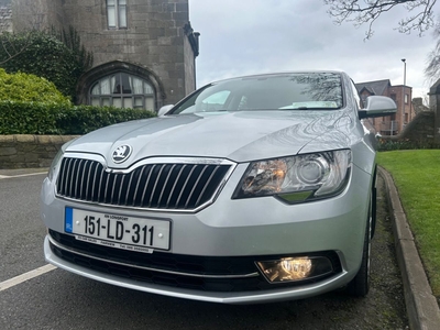 2015 - Skoda Superb Manual