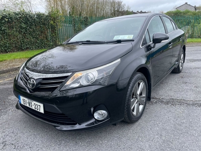 2015 - Toyota Avensis Manual