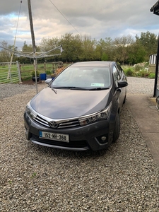 2015 - Toyota Corolla Manual