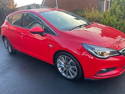 2015 - Vauxhall Astra Manual