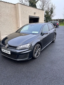 2015 - Volkswagen Golf Manual