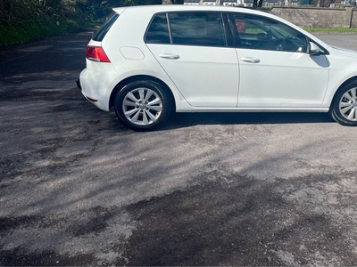 2015 - Volkswagen Golf Manual