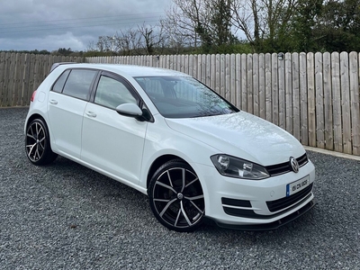 2015 - Volkswagen Golf Manual