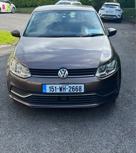 2015 - Volkswagen Polo Automatic