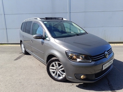 2015 - Volkswagen Touran Manual