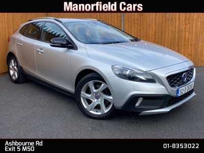 2015 - Volvo V40 Manual