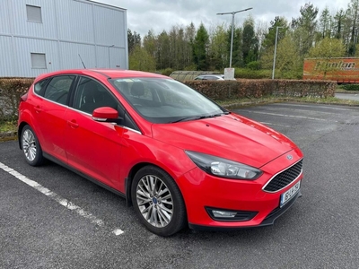 2016 - Ford Focus Manual