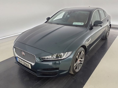 2016 - Jaguar XE Manual