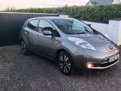 2016 - Nissan Leaf Automatic