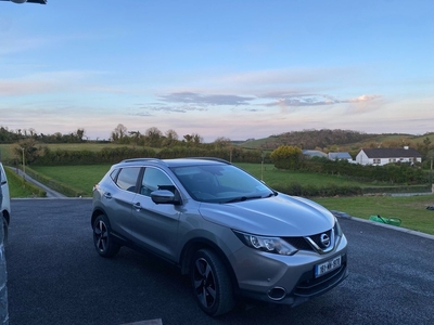 2016 - Nissan Qashqai Manual