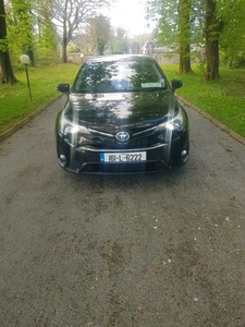 2016 - Toyota Avensis Manual