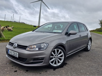 2016 - Volkswagen Golf Manual