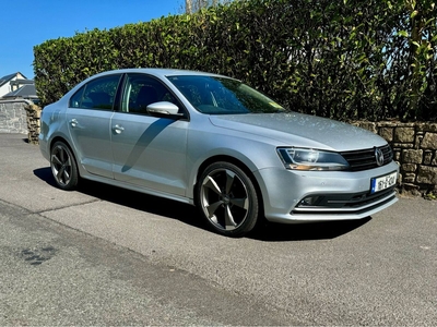 2016 - Volkswagen Jetta Manual