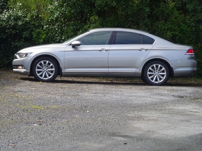 2016 - Volkswagen Passat Manual