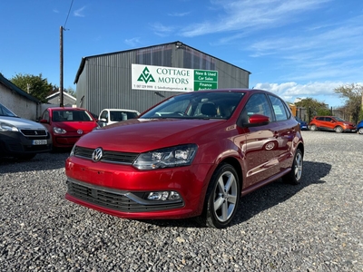 2016 - Volkswagen Polo Automatic