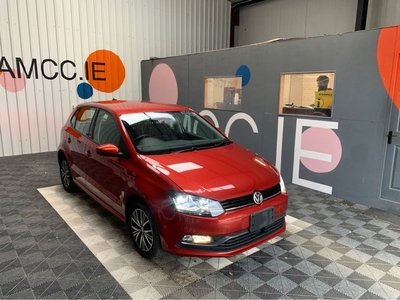 2016 - Volkswagen Polo Automatic