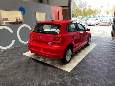 2016 - Volkswagen Polo Automatic