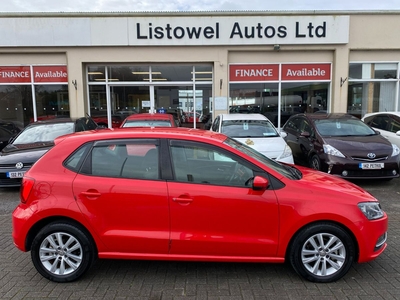 2016 - Volkswagen Polo Automatic