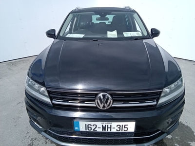 2016 - Volkswagen Tiguan Manual