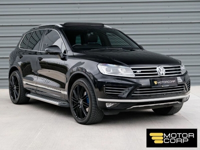 2016 - Volkswagen Touareg Automatic