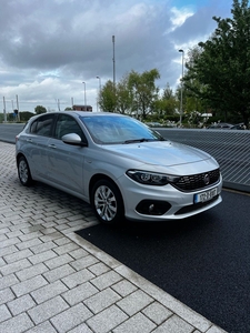 2017 - Fiat Tipo Manual